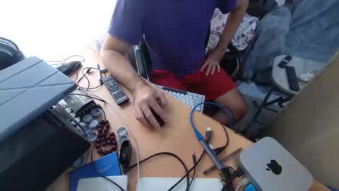 xrokettt online show from 09/17/25, 01:24