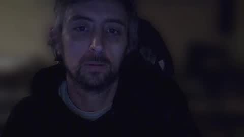 Snapshot of xrxr125 chatting on 03/03/25, 12:04 xrxr125 online show from 03/03/25, 12:04