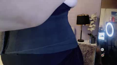 xsabbylicious69 online show from 02/18/26, 05:47