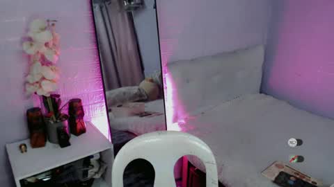 Snapshot of xsabbylicious69 chatting on 04/27/26, 12:30 xsabbylicious69 online show from 04/27/26, 12:30