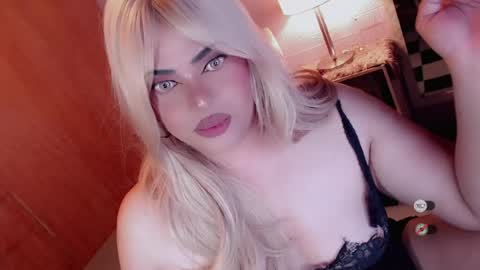 Snapshot of xsabbylicious69 chatting on 07/18/26, 02:27 xsabbylicious69 online show from 07/18/26, 02:27
