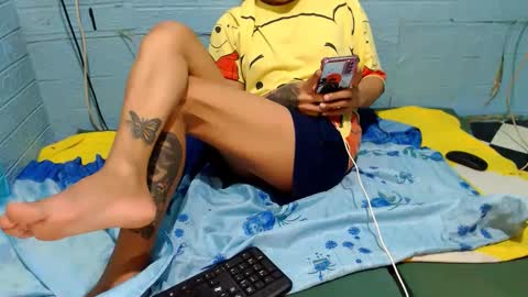 Snapshot of xsavagemistressx chatting on 01/15/25, 08:20 Ask Me Baby online show from 01/15/25, 08:20