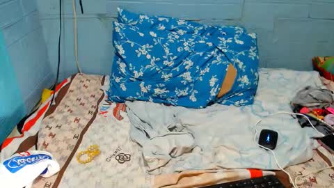 Snapshot of xsavagemistressx chatting on 01/19/25, 04:14 Ask Me Baby online show from 01/19/25, 04:14