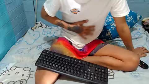 Snapshot of xsavagemistressx chatting on 02/08/25, 09:25 Ask Me Baby online show from 02/08/25, 09:25