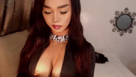 Snapshot of xsexprofessorxxx chatting on 12/13/24, 01:44 Katrina The Great online show from 12/13/24, 01:44