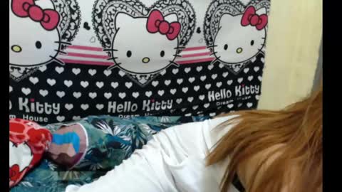 Snapshot of xsexyhotmomma69x chatting on 12/07/24, 03:41 merayel online show from 12/07/24, 03:41