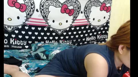 Snapshot of xsexyhotmomma69x chatting on 12/08/24, 02:41 merayel online show from 12/08/24, 02:41