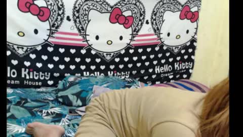 Snapshot of xsexyhotmomma69x chatting on 12/09/24, 05:40 merayel online show from 12/09/24, 05:40