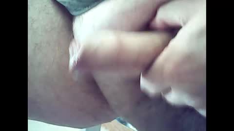 Snapshot of xsoul72 chatting on 02/15/25, 12:43 xsoul72 online show from 02/15/25, 12:43