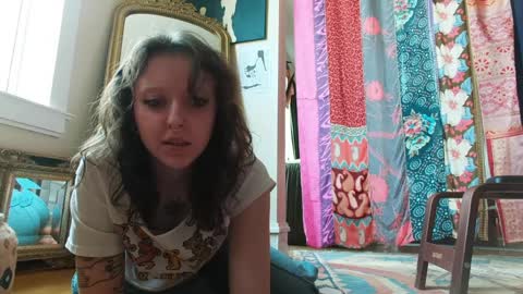 Snapshot of xsunsub chatting on 03/29/26, 07:03 Sunny Daze online show from 03/29/26, 07:03