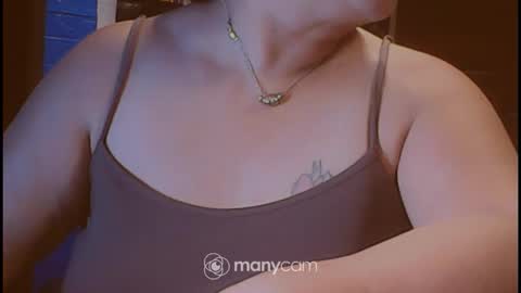 Snapshot of xsw33t_joy69x chatting on 06/08/26, 02:28 joy online show from 06/08/26, 02:28