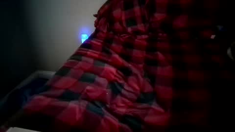 Snapshot of xsweetxgirl27x chatting on 01/19/26, 05:00 xsweetxgirl27x online show from 01/19/26, 05:00