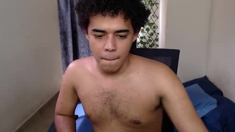 Snapshot of xtranherr chatting on 02/27/25, 07:04 xtranherr online show from 02/27/25, 07:04