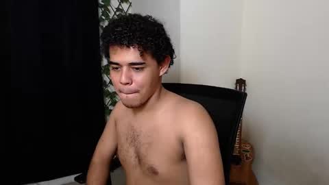 Snapshot of xtranherr chatting on 03/11/25, 09:15 xtranherr online show from 03/11/25, 09:15