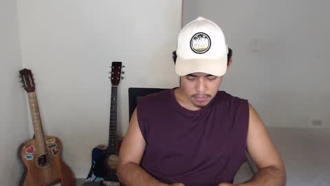 Snapshot of xtranherr chatting on 09/13/25, 10:20 xtranherr online show from 09/13/25, 10:20