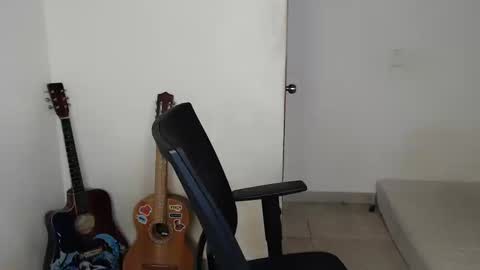 xtranherr online show from 09/19/25, 11:27