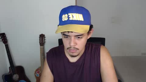 Snapshot of xtranherr chatting on 11/07/25, 02:33 xtranherr online show from 11/07/25, 02:33