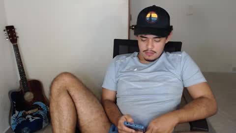 Snapshot of xtranherr chatting on 11/20/25, 05:07 xtranherr online show from 11/20/25, 05:07