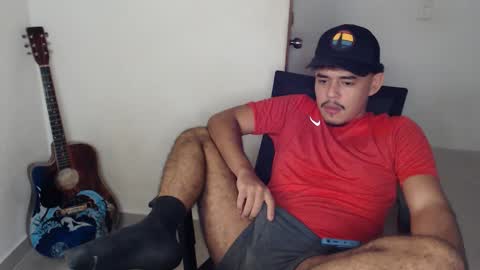 Snapshot of xtranherr chatting on 12/02/25, 04:07 xtranherr online show from 12/02/25, 04:07