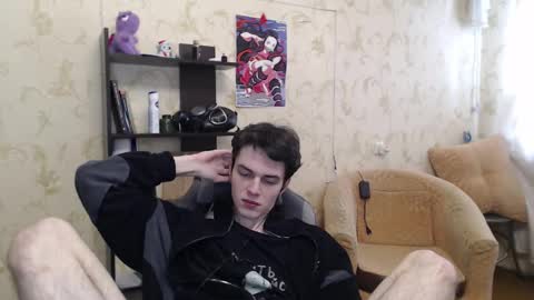 Snapshot of xtraqqq chatting on 02/28/25, 07:48 traqqq online show from 02/28/25, 07:48