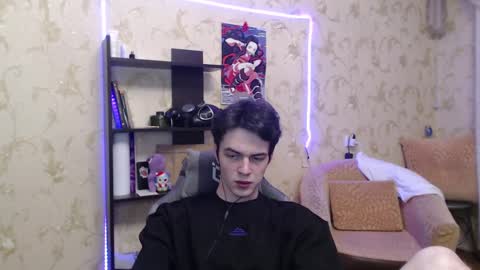 Snapshot of xtraqqq chatting on 03/10/25, 07:29 traqqq online show from 03/10/25, 07:29