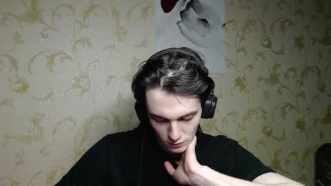 Snapshot of xtraqqq chatting on 03/13/26, 03:29 traqqq online show from 03/13/26, 03:29