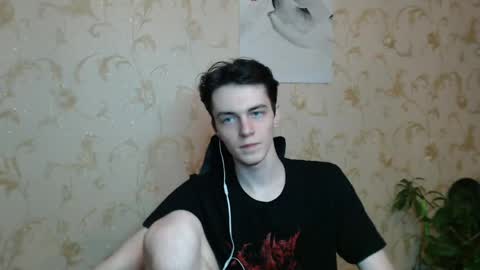 Snapshot of xtraqqq chatting on 05/21/26, 06:26 traqqq online show from 05/21/26, 06:26