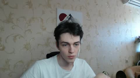 Snapshot of xtraqqq chatting on 05/31/26, 11:06 traqqq online show from 05/31/26, 11:06