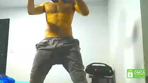 Snapshot of xuyeeg chatting on 02/11/25, 06:08 xuyeeg online show from 02/11/25, 06:08