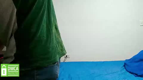 Snapshot of xuyeeg chatting on 02/17/25, 03:25 xuyeeg online show from 02/17/25, 03:25