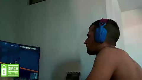 Snapshot of xuyeeg chatting on 02/20/25, 09:42 xuyeeg online show from 02/20/25, 09:42