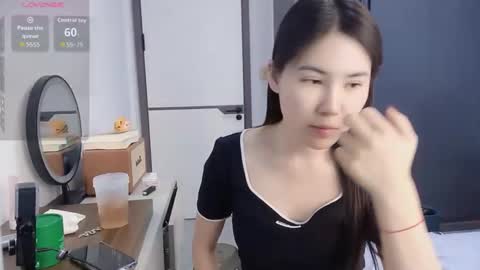 Snapshot of xuyihan chatting on 02/09/26, 06:39 xuyihan online show from 02/09/26, 06:39