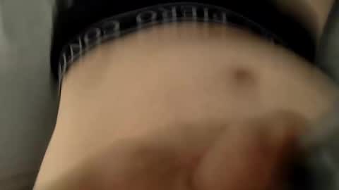 Snapshot of xuzn chatting on 09/19/25, 08:31 xuzn online show from 09/19/25, 08:31