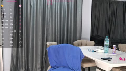 FrancyStepmom and YStepson    INTERESTED IN A GIRL-GIRL COLLABORATION  TEXT ME HERE  or INSTAGRAM online show from 12/01/24, 04:29