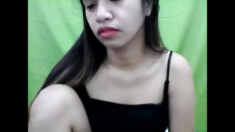 Mariel online show from 11/14/25, 01:26