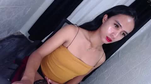 Snapshot of xxalthealicousxx chatting on 03/07/25, 12:01 althea online show from 03/07/25, 12:01