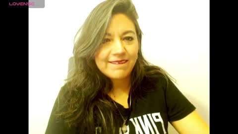 Snapshot of xxantonellaxxx chatting on 10/15/25, 02:06 antonella online show from 10/15/25, 02:06