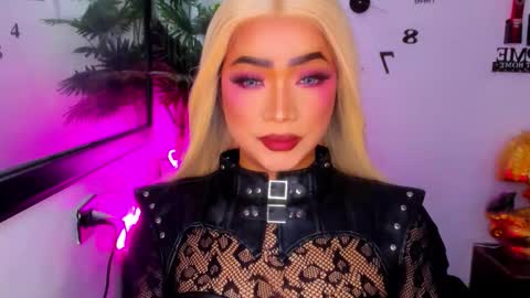 Snapshot of xxasian_goddessxx chatting on 03/22/26, 05:00 xxasian_goddessxx online show from 03/22/26, 05:00