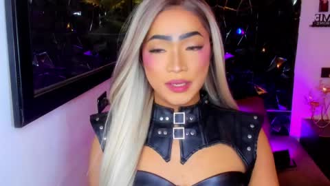 Snapshot of xxasian_goddessxx chatting on 04/04/26, 03:27 xxasian_goddessxx online show from 04/04/26, 03:27