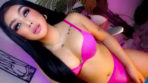 Snapshot of xxcumcatcherxx chatting on 11/01/25, 01:51 Jane online show from 11/01/25, 01:51