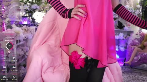 Snapshot of xxhayleemariexx chatting on 04/19/26, 11:18 Haylee Marie online show from 04/19/26, 11:18