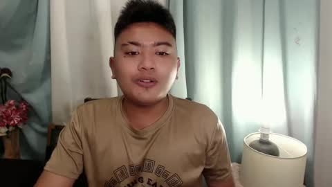 Snapshot of xxhotloyd_cummerx chatting on 12/08/24, 03:24 Loyd online show from 12/08/24, 03:24