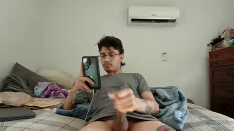 XxJasoneecxX online show from 05/14/26, 12:45
