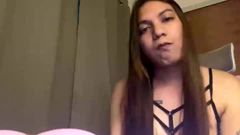 Snapshot of xxjulielovesyouxx chatting on 11/08/25, 09:20 July online show from 11/08/25, 09:20