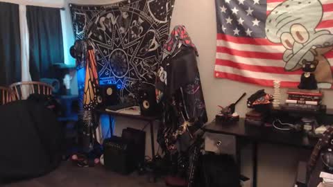 Lilith online show from 11/18/25, 03:23