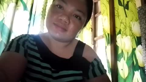 xxloriexx_me online show from 06/18/26, 11:42
