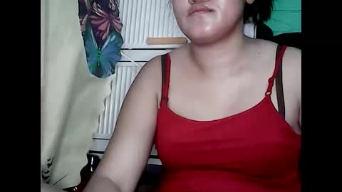 Snapshot of xxnastyasianmum69xx chatting on 11/26/25, 05:08 preggy online show from 11/26/25, 05:08