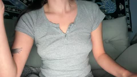 Snapshot of xxnikki_nicolexx chatting on 05/01/26, 08:57 xxnikki_nicolexx online show from 05/01/26, 08:57