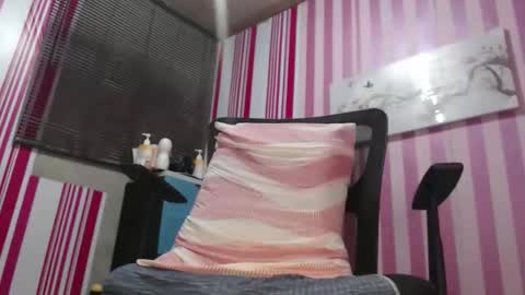 Snapshot of xxrowenatastycockforyouxx chatting on 09/13/25, 04:34 xxrowenatastycockforyouxx online show from 09/13/25, 04:34