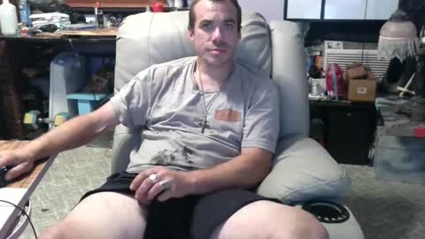 Snapshot of xxscubastevexxx chatting on 10/16/25, 02:45 xxScubaStevexx online show from 10/16/25, 02:45